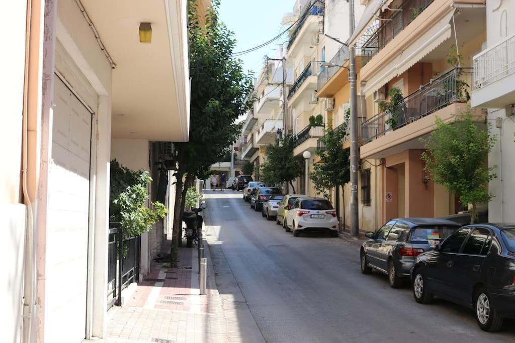 2 Bedrooms Apartment Close To Metro Dafni In Athen Exterior foto